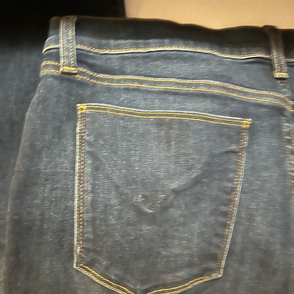 Hudson Jeans - Picture 4 of 7